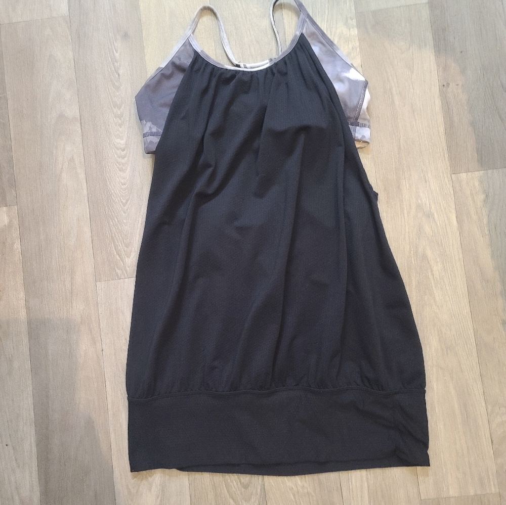 🦄 Lululemon Tank Top With Built In Bra Size  6